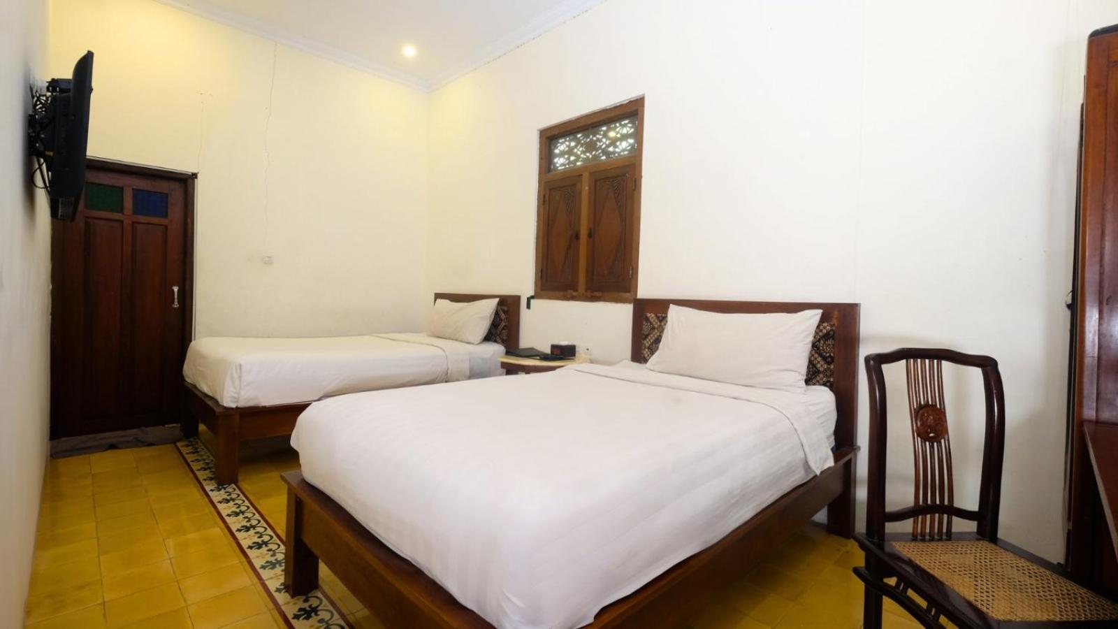 The Mangkoro Hotel By Sinergi Baturetno Exterior foto